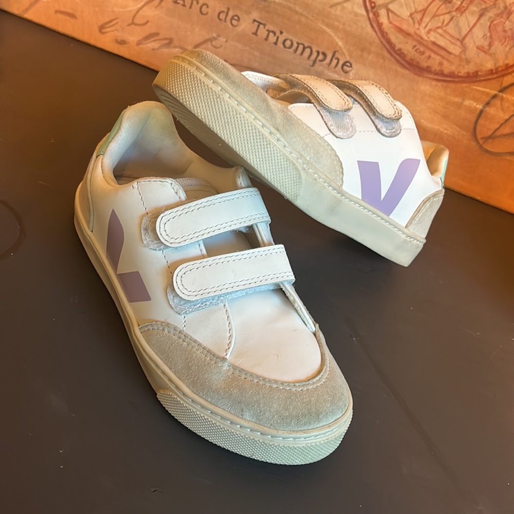 COPY - Veja V-12 - Picture 2 of 7